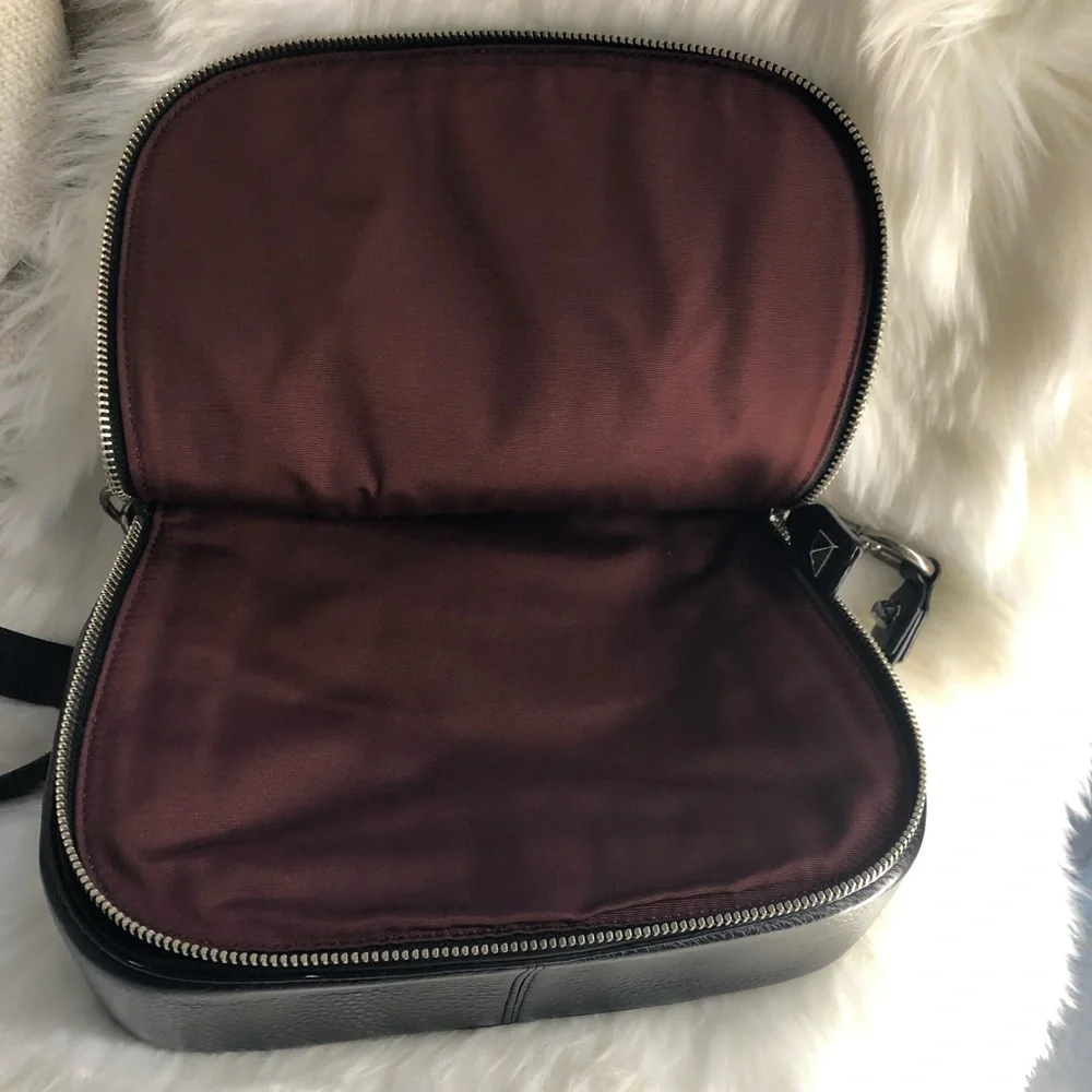 Marc Jacobs Black Leather Studded Crossbody Bag - Picture 5 of 7